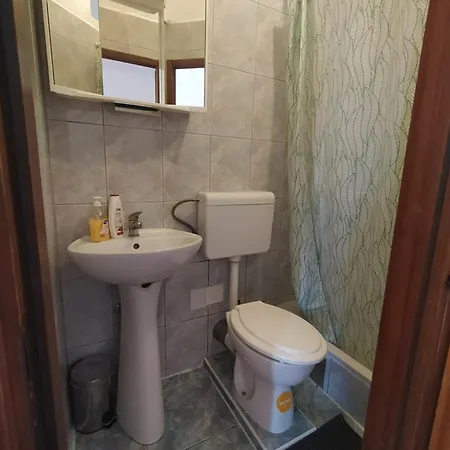 Dejan Apartments-top Centar-old Town-low Budget Appartamento *