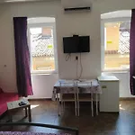 Apartment Dejan Apartments-top Centar-old Town-low Budget *