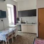 Dejan Apartments-top Centar-old Town-low Budget Pula