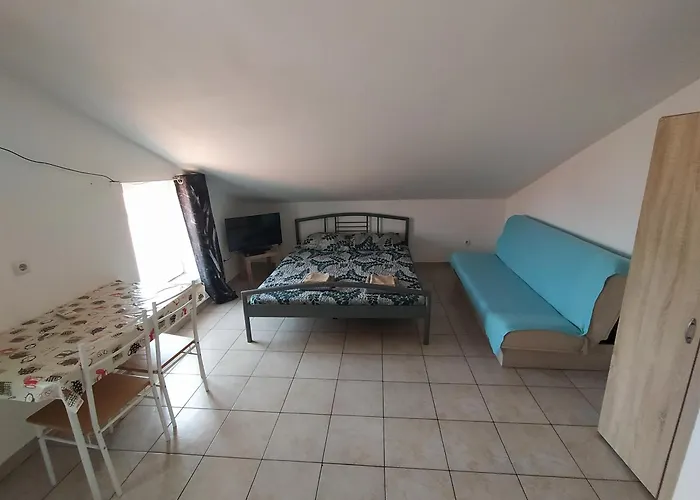 Dejan Apartments-top Centar-old Town-low Budget 아파트 *