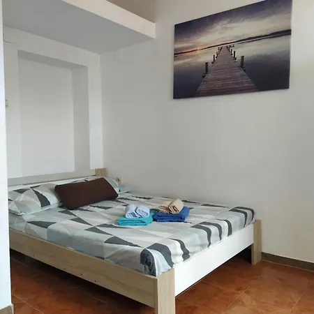 Apartamento Dejan Apartments-top Centar-old Town-low Budget