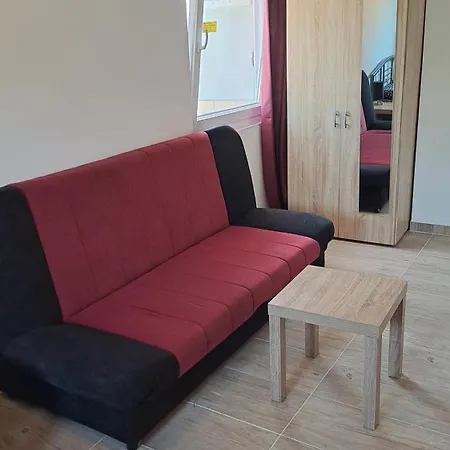 Dejan Apartments-top Centar-old Town-low Budget * Pula